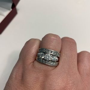 Helzberg Diamond Wedding set